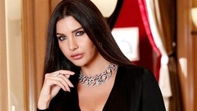 «بكيني» لاميتا فرنجية يُشعل إنستجرام