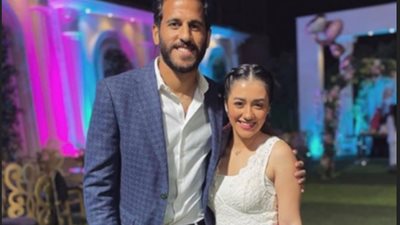 بإطلالة جذابة.. مروان محسن يظهر مع زوجته في إحدى الحفلات