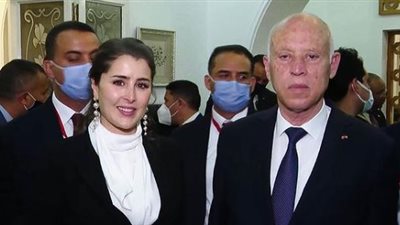 عائشة بن أحمد تلتقى الرئيس التونسي خلال زيارته لمصر (صورة)