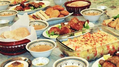  إتيكيت ترتيب السفرة الأرضية.. 9 خطوات لـ« ربات البيوت»