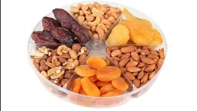 «ياميش رمضان» مفيد ولا بيزود الوزن؟.. طبيب: «الرك على اللي بياكل»