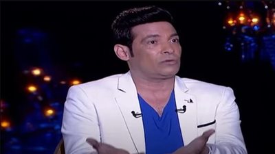 سعد الصغير: كنت بطبل للحريم مقابل ساندوتش.. فيديو
