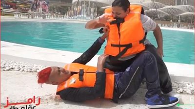 ويزو تلقن رامز جلال علقة ساخنة فى 