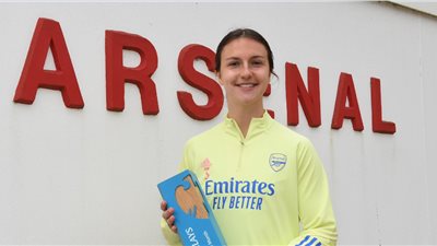 المدفعجية كارلوت ماي.. أفضل لاعبة بالدوري الإنجليزي عن شهر مارس