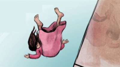 سقوط طالبة بالثانوي من الدور الثالث أثناء تنظيف شباك الحمام بالدقهلية