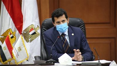 نقل وزير الشباب للمستشفى بعد تعرضه لحادث مروري