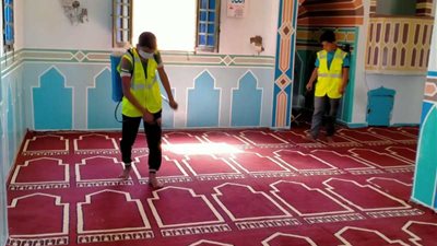  الأوقاف تواصل حملتها الموسعة لتعقيم المساجد في رمضان