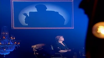 شيخ الحارة مهاجمًا إلهام شاهين: «قلبك أسود».. والفنانة ترد.. فيديو