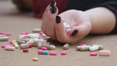 مصرع سيدة تناولت حبة سامة بالخطأ 