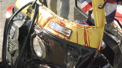 طبيبة تفقد ابنها في انقلاب «توك توك» بالدقهلية