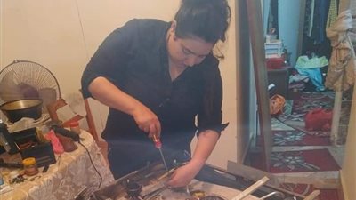 صنايعي بوتاجاز بأيادِِ ناعمة.. أمنية: «الرجالة بيعاكسوني في نص الليل»