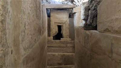 اكتشاف 110 مقابر أثرية بمنطقة كوم الخلجان بالدقهلية.. فيديو