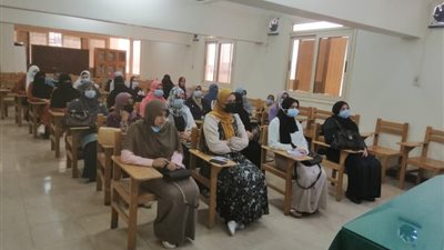 أزهري يحذر من حرمان المرأة من الميراث في ندوة بكفرالشيخ