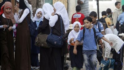 التعليم ترد على شائعتين بشأن امتحان الشهادة الإعدادية