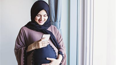 هل الجنين في بطن أمه عليه زكاة الفطر؟.. «أزهري» يُجيب| فيديو