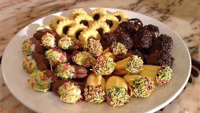 قبل العيد.. طريقة عمل «البيتيفور» بالكيلو زي المحلات