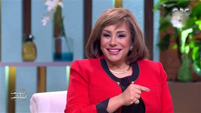 الشيخ سيد.. السفيرة ايناس مكاوى تتحدث الليلة عن شيخ الملحنين 