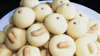 قبل العيد.. طريقة عمل الغُريبة الناعمة بالكوب