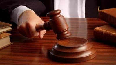 «عرف يخش من نقطة ضعفها».. مديرة مدرسة تطالب بإثبات زواجها العرفي