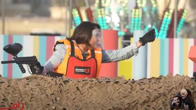 رحاب الجمل: أسلحتي ضرب نار.. ورامز جلال ساخرًا: «سلاح الشباشب».. فيديو