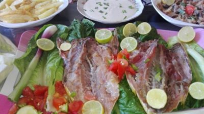 حتى لا تتعرضي للتسمم.. مواصفات الفسيخ الجيد وطرق تمليحه في البيت