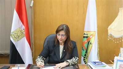 النائبة راندا مصطفى تدين اعتداءات الاحتلال الإسرائيلي على الفلسطينيين