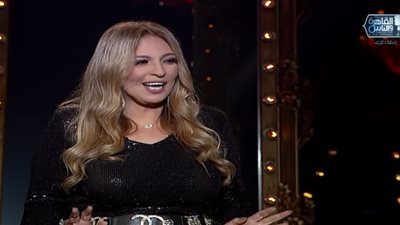 نهلة سلامة تكشف حقيقة خيانة والدها| فيديو