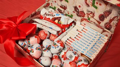 منها «بوكس شيكولاتة وحلوى».. تعرفي على أغرب أنواع العيديات خلال العيد