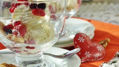 في ثالث أيام العيد.. أبهجي أسرتك بتورتة آيس كريم الزبادي