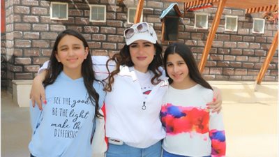 الجميلة ميرنا وليد: بقضي وقتي مع ولادي في ضحك ولعب وجد وحب