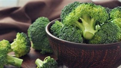 أهمها «البروكلي والفلفل».. 7 أطعمة تناولها نيئة أفضل من طهيها