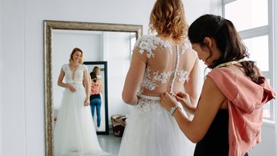 ماذا تفعل العروسة في الوقت الضائع؟.. 5 سيناريوهات لنجاح ليلة الزفاف