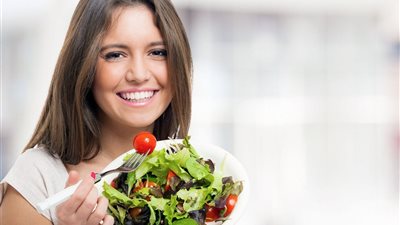 حاربي كورونا بالأكل.. 7 خطوات لتقوية مناعتك