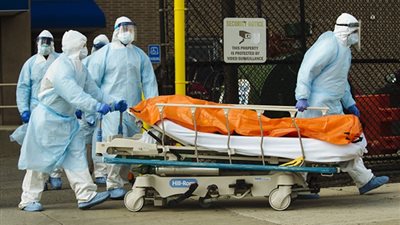 «الموت يحصد أجسادًا نواريها».. تحذير وزير الأوقاف من كورونا