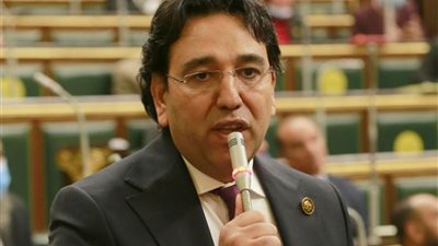 برلماني : المدارس الخاصة تضع شروطاً تعجيزية للقبول وتغالي في المصروفات