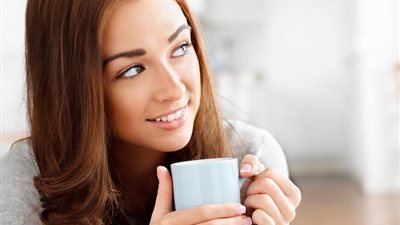 لشعر ناعم ولامع.. فوائد مذهلة للشاي الأسود