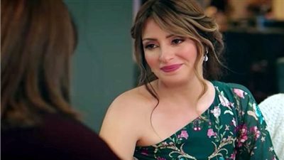 بالكاب .. نرمين الفقي على يخت في عرض البحر| فيديو