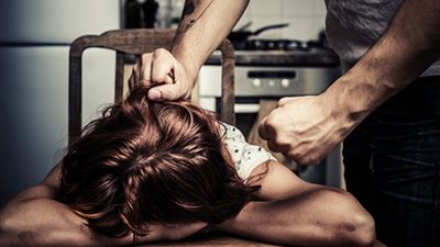 «القومي للمرأة» يُنقذ «الضائعة» من التعذيب على يد طليقها