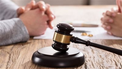 هل قوانين الأحوال الشخصية تنصفني على جوزي؟.. قانوني يُجيب 