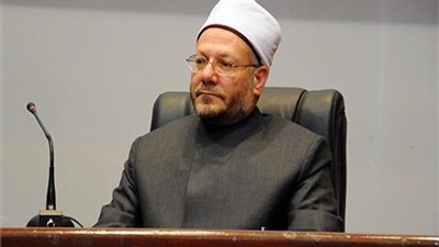 مفتي الجمهورية عن سيد قطب وأتباعه: يزيفون الحق ويجعلون الكذب صدقا