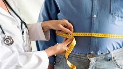 هل يجوز إجراء عملية تحويل مسار لمرضى السكر؟.. استشاري يُجيب| فيديو