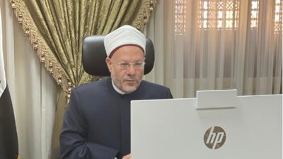 المفتي: التعليم الديني الصحيح أكبر ضمانة لنشر القيم الروحية الإحسانية
