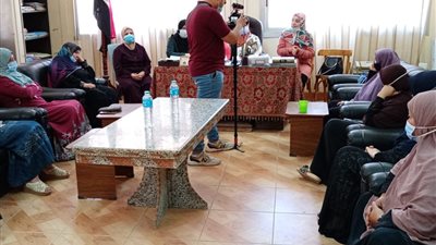 في حوار خاص.. الواعظة عُلا إبراهيم: فخورة بمشاركتي في حملة «طرق الأبواب»