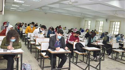 عزل فوري لاشتباه الإصابة.. الصحة تكشف خطة تأمين الامتحانات في ظل جائحة كورونا