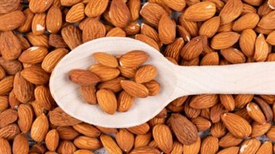 احذري.. 5 آثار جانبية للوز