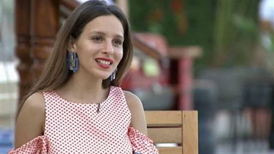 جميلة عوض تكشف كيف دخلت عالم الفن | فيديو