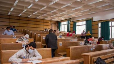 «الأعلى للجامعات» يضع شرطًا لتخرج طلاب البكالوريوس بكليات التربية