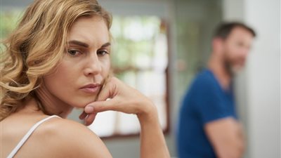 فوزية بدعوى خلع: «أخويا جوزني عشان أصرف عليه وبيعيرني بكبر سني»