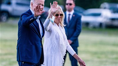 سيدة أمريكا الأولي : فخورون بأفراد الجيش الأبطال ..وهم علي رأس أولوياتنا