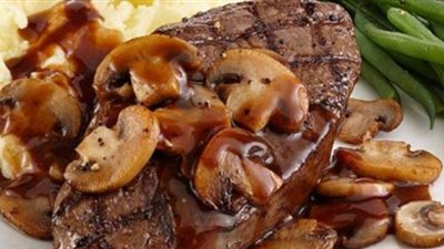 بطريقة سهلة وسريعة.. إليكِ طريقة إعداد الستيك بـ